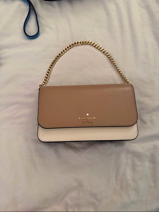 kate spade Handbags - kate spade Two-Tone Tan and Cream Chain-Handle Shoulder Bag